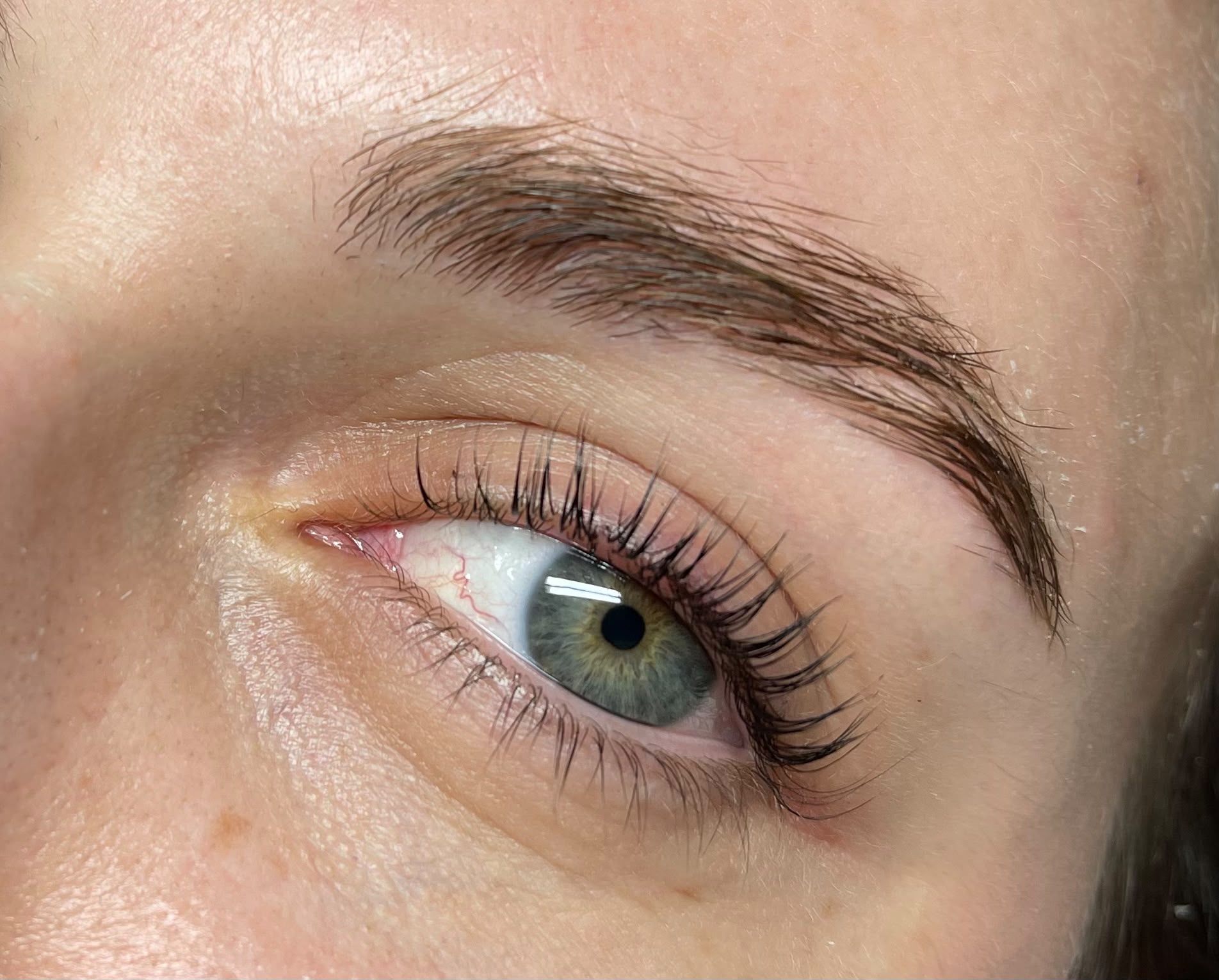 Detalj rada — lash lift